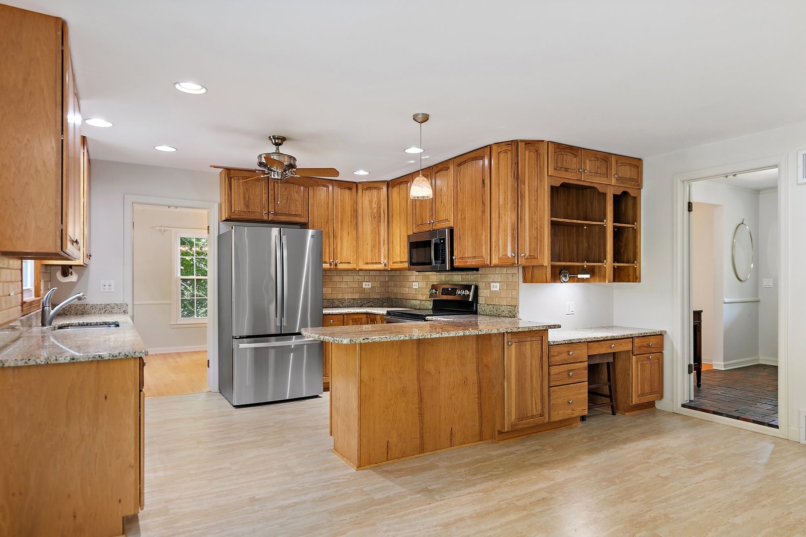 5 Hawthorne Road Barrington, IL 60010 - Photo 12 of 35