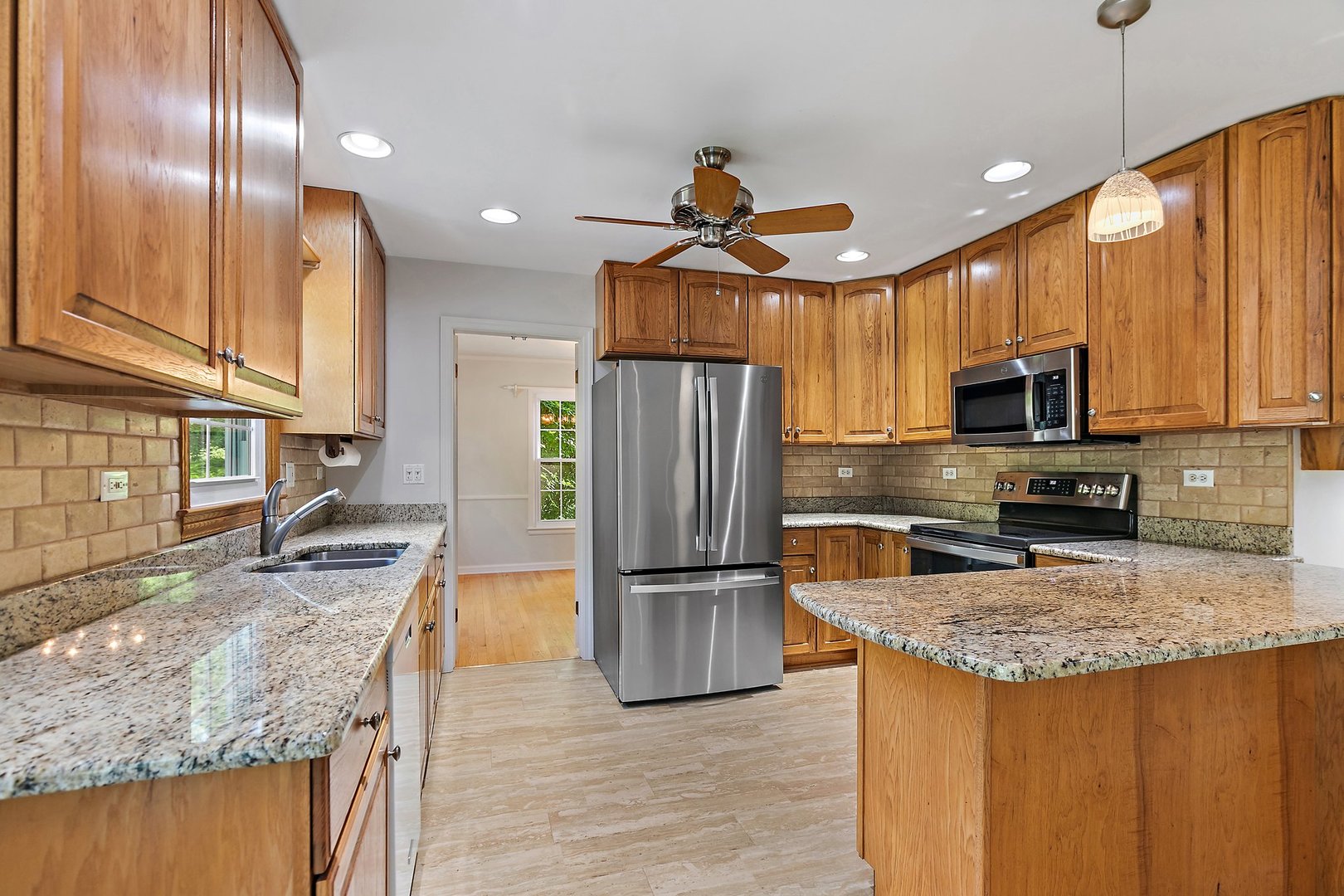 5 Hawthorne Road Barrington, IL 60010 - Photo 14 of 35