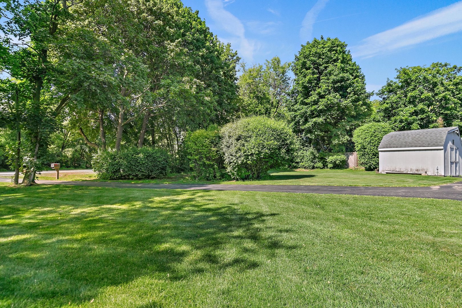 5 Hawthorne Road Barrington, IL 60010 - Photo 31 of 35