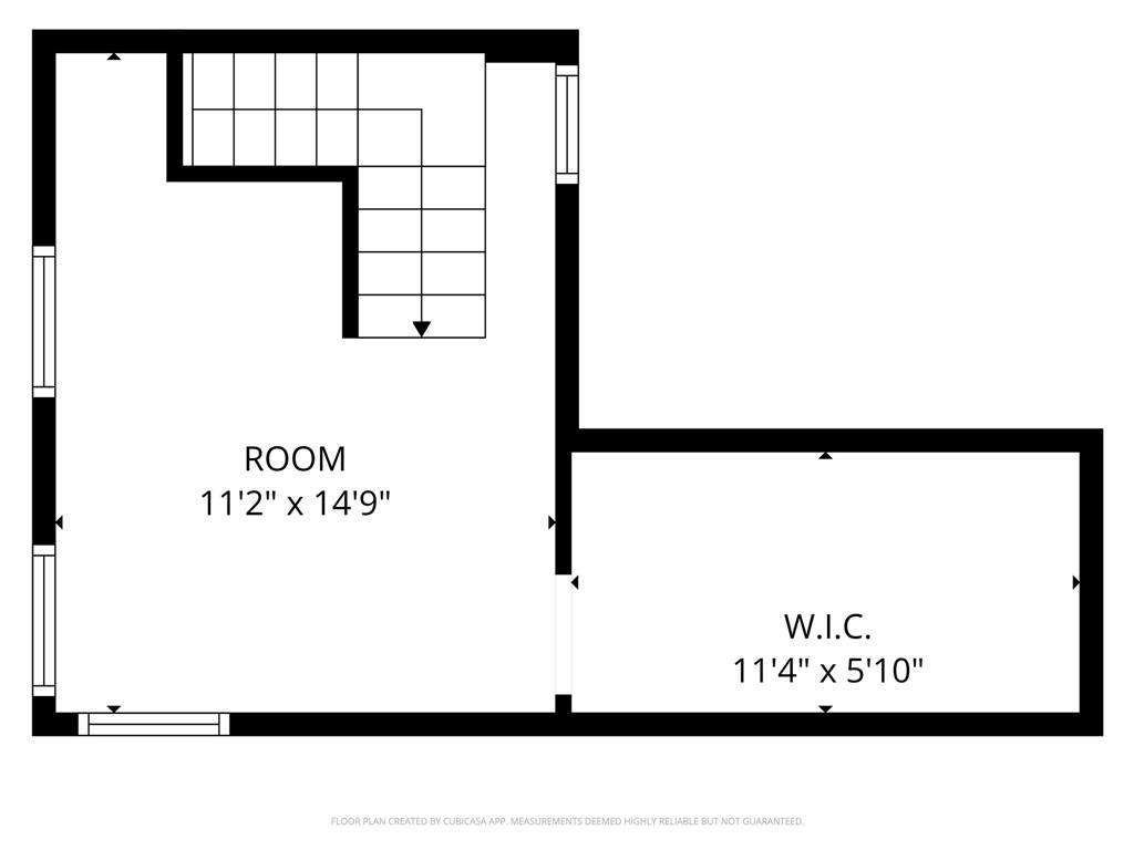 1111 North Austin Street Denton, TX 76201 - Photo 18 of 28 a picture of a room with a bench