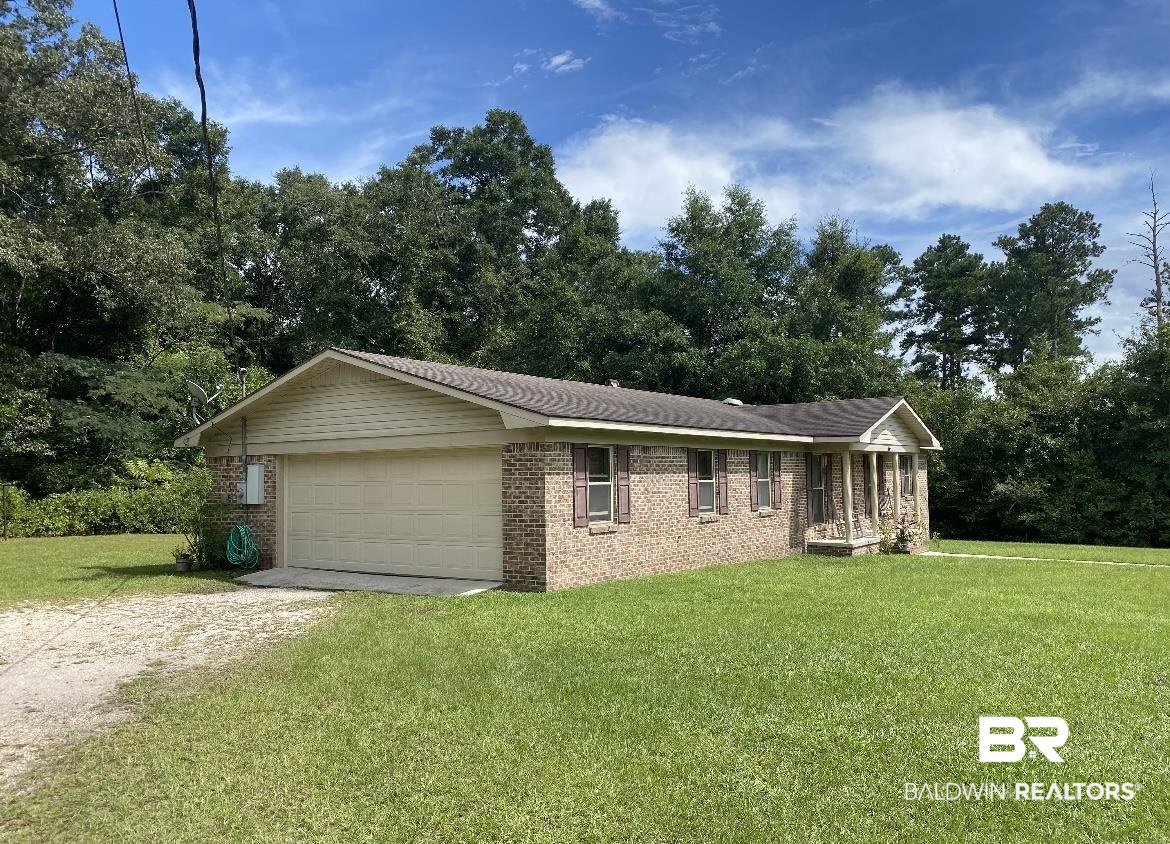 211 Young Street Brewton, AL 36426 - Photo 14 of 17