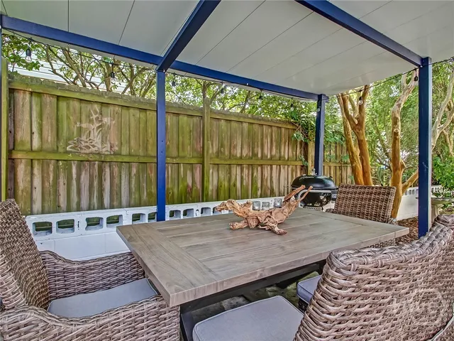 $995,500 | 9 Ts Chu Terrace, Tybee Island, GA 31328