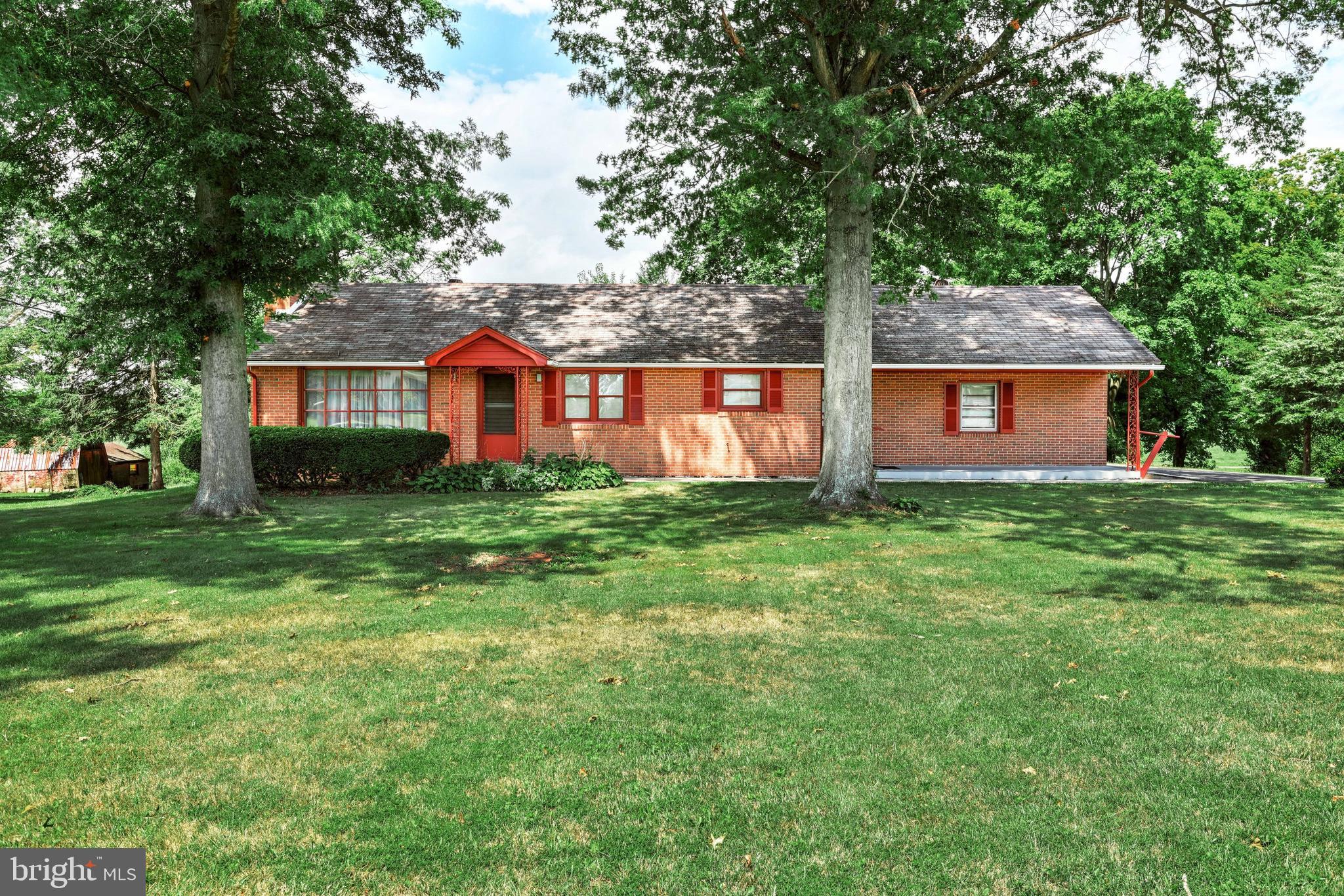 4621 Paradise Road Dover, PA 17315 - Photo 1 of 37 Gallery Image 1