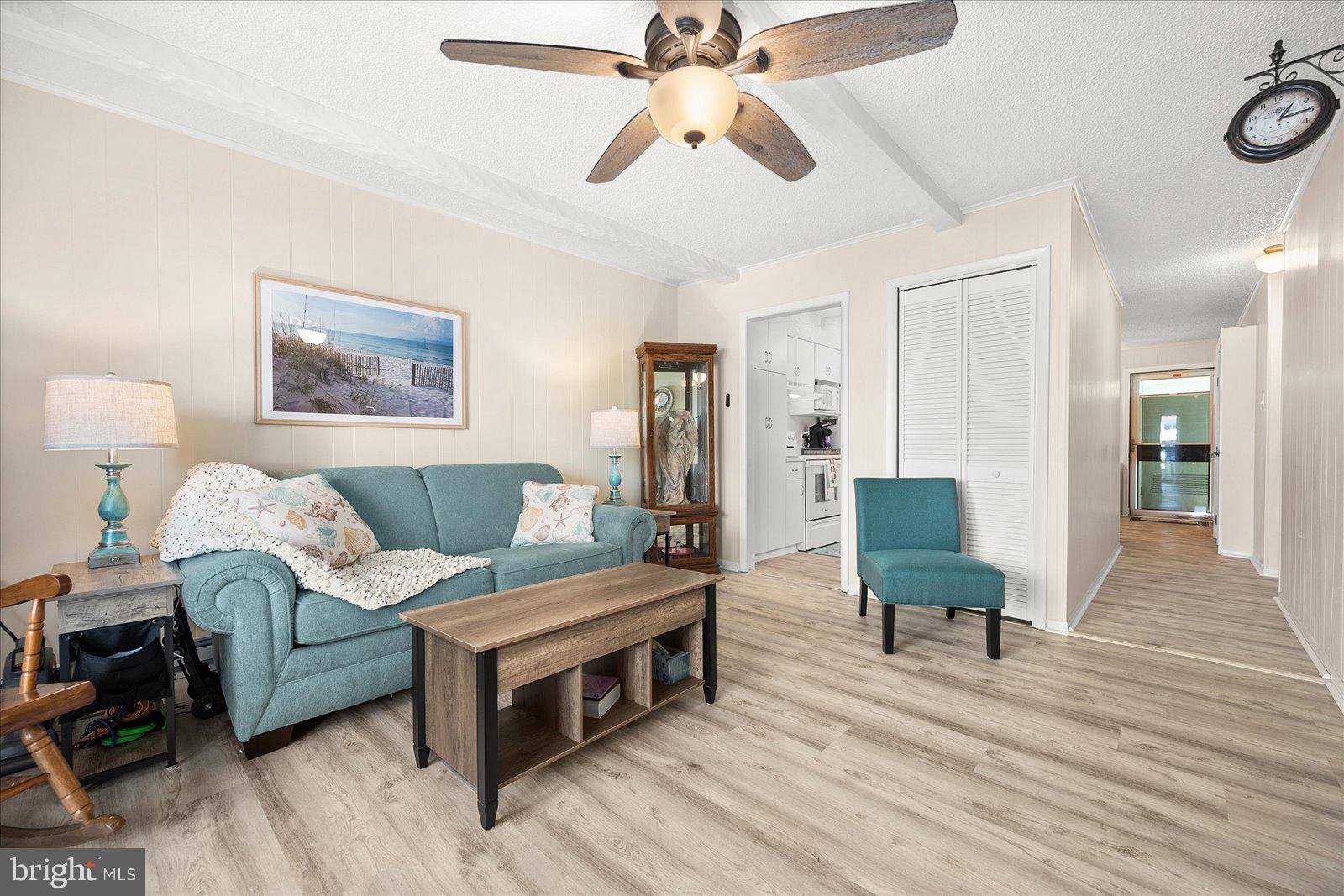 Family room with ceiling fan