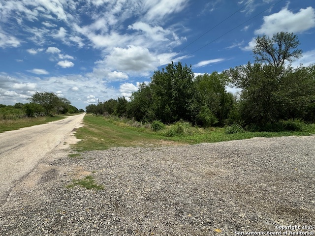 7527 Highway 16 Poteet, TX 78065 - Photo 11 of 15