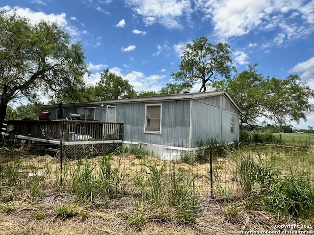 7527 Highway 16 Poteet, TX 78065 - Photo 7 of 15