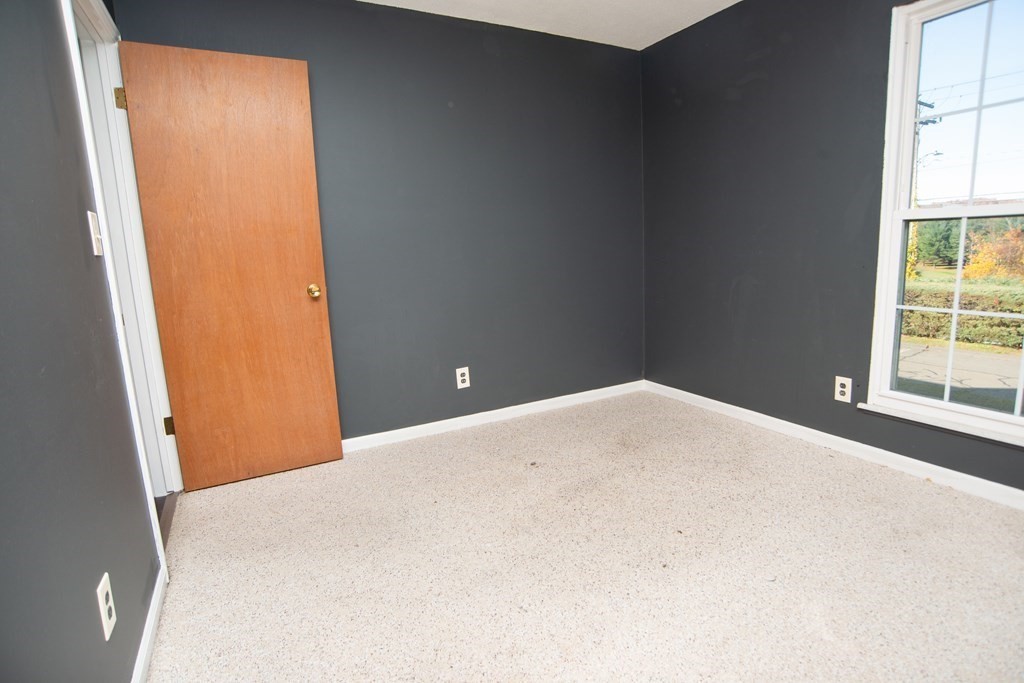 324 Russell Road, Unit 208 Westfield, MA 01085 - Photo 31 of 40 Gallery Image 31