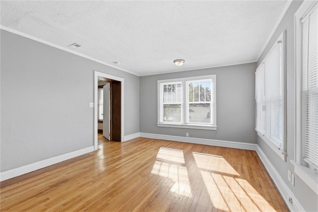 502 North Liberty Street Independence, MO 64050 - Photo 21 of 41