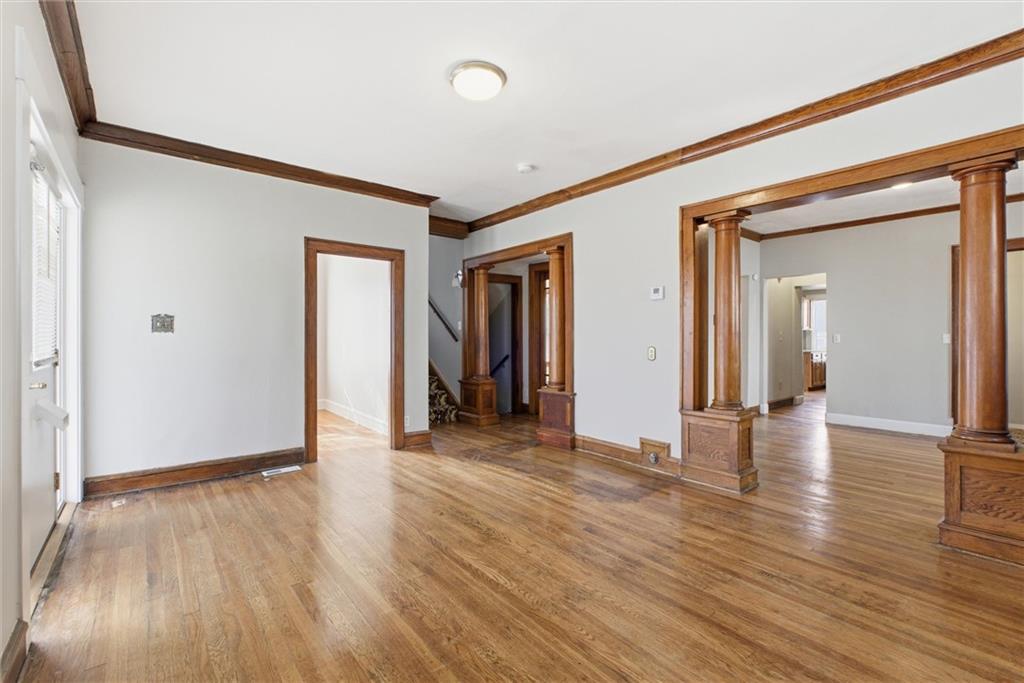 502 North Liberty Street Independence, MO 64050 - Photo 6 of 41