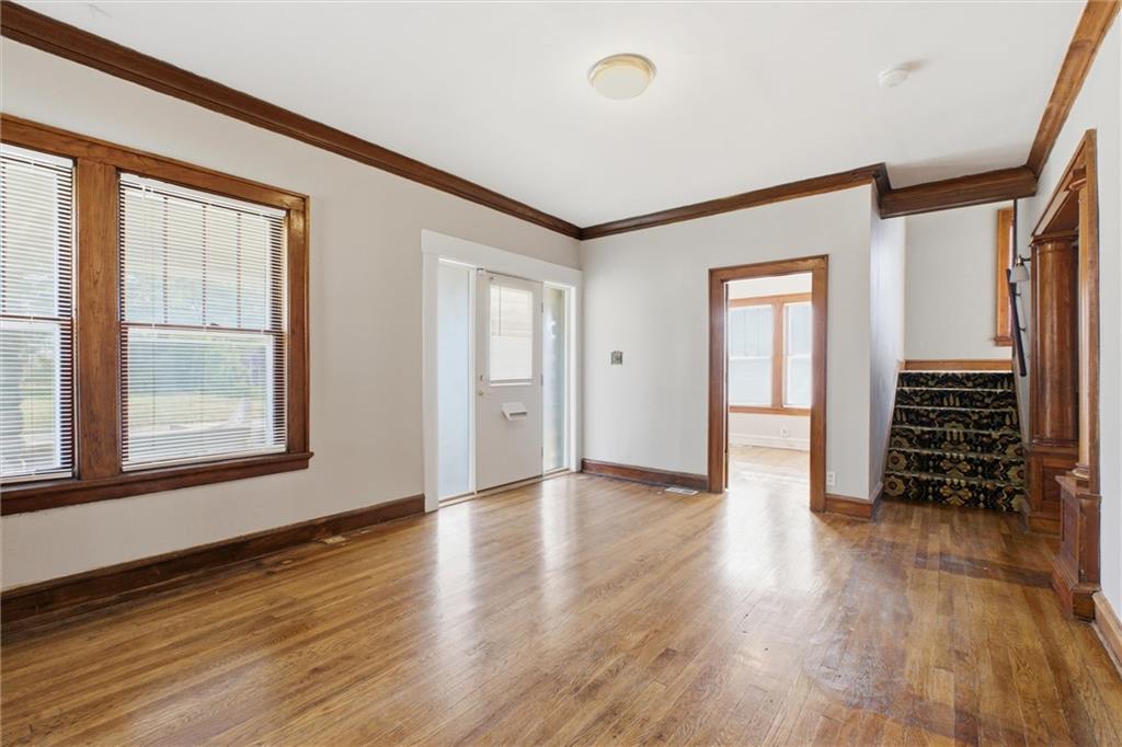 502 North Liberty Street Independence, MO 64050 - Photo 9 of 41