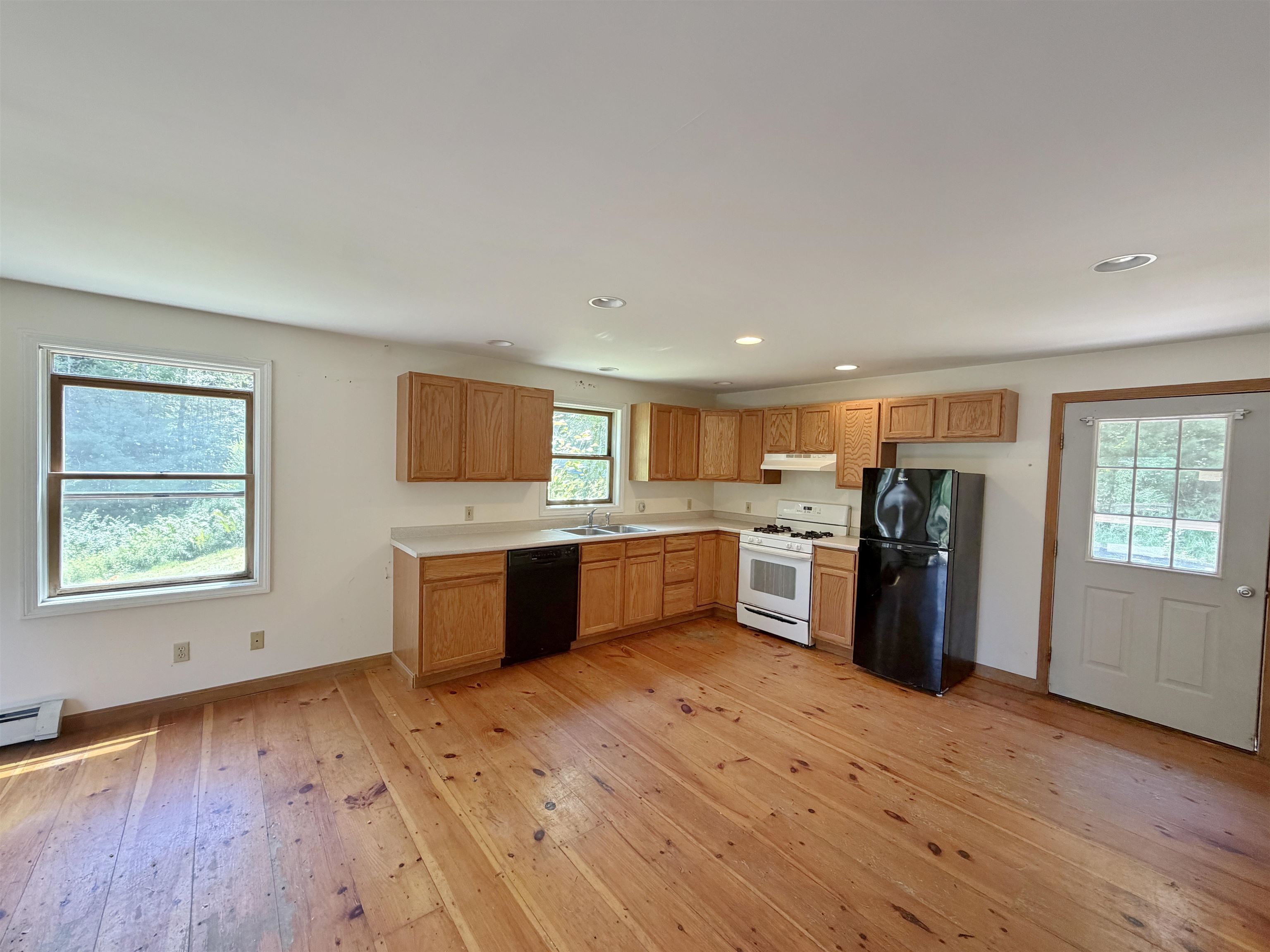 98 Norford Lake Road Thetford, VT 05075 - Photo 7 of 16