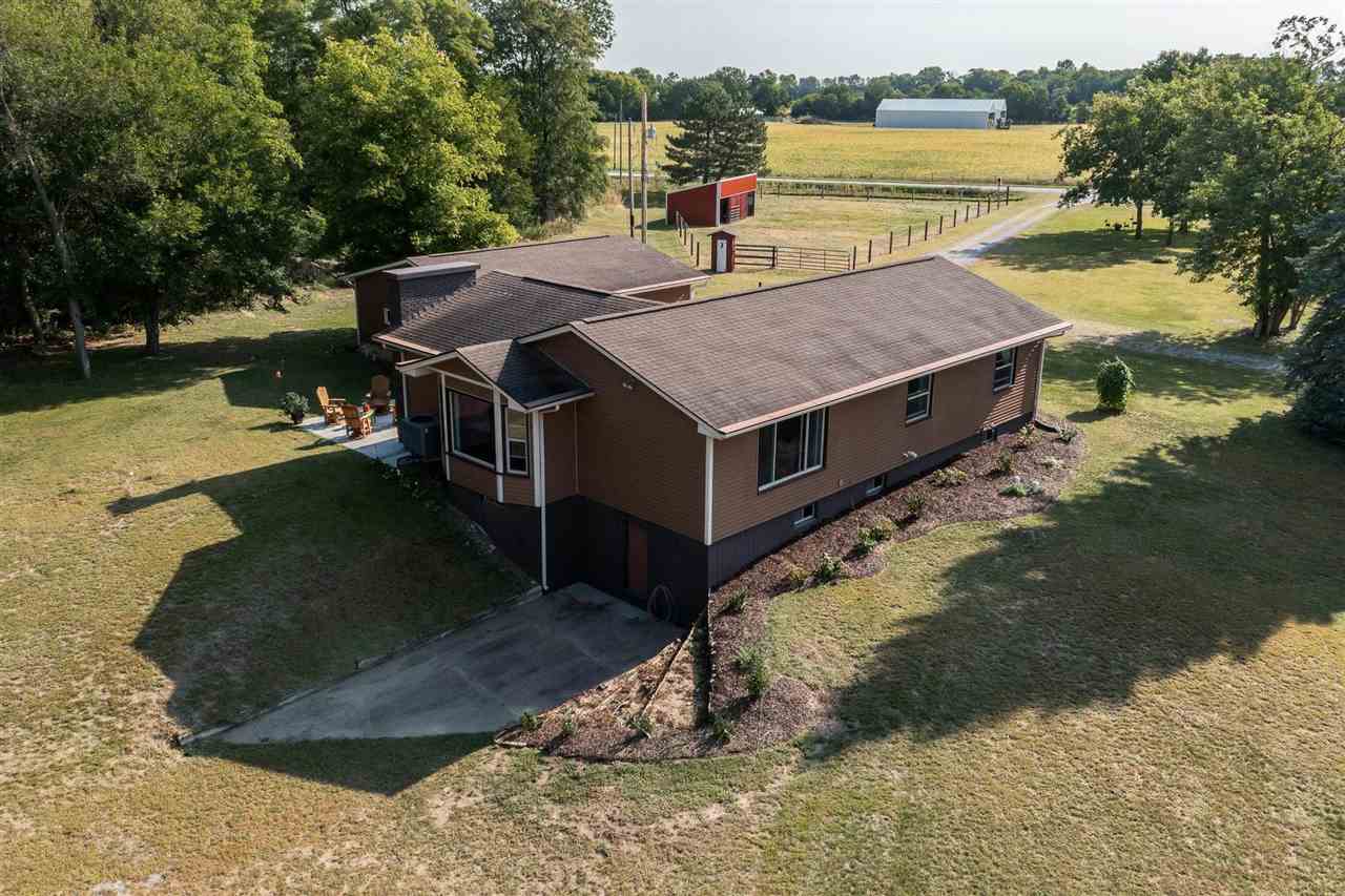 1866 Bayfield Road Muscatine, IA 52761 - Photo 9 of 50 Gallery Image 9