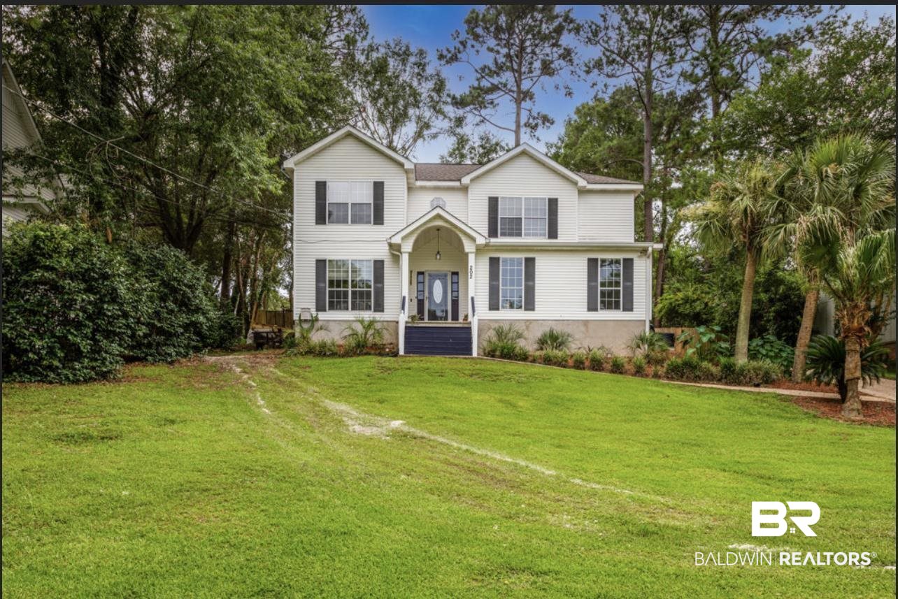 202 Ridgewood Drive Daphne, AL 36526 - Photo 1 of 27