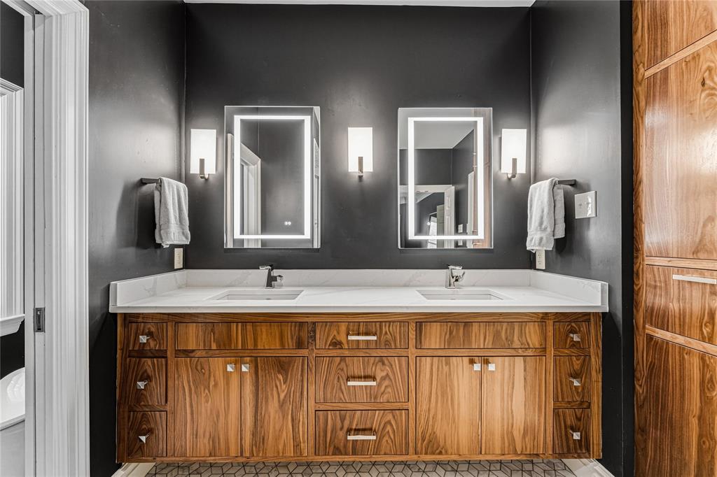 3201 Edward Drive Waco, TX 76708 - Photo 9 of 40 a bathroom with a granite countertop sink vanity and mirror