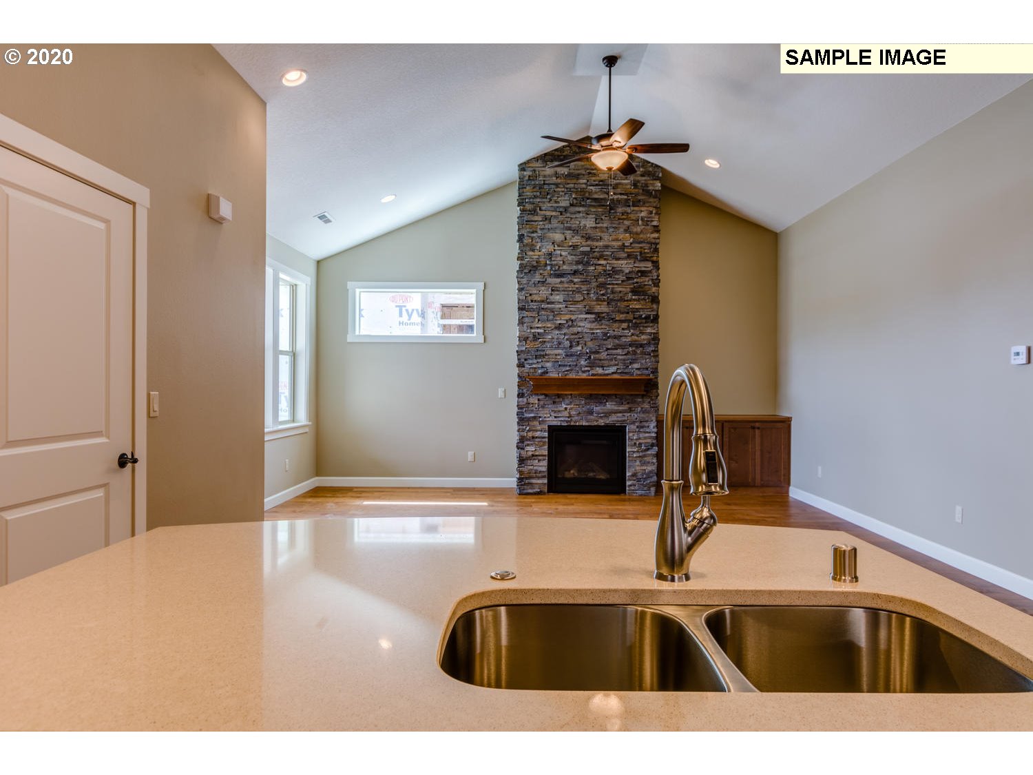 1719 Northeast 173rd Way Ridgefield, WA 98642 - Photo 9 of 11