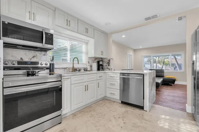 $6,500 | 518 77th Avenue, St. Pete Beach, FL 33706