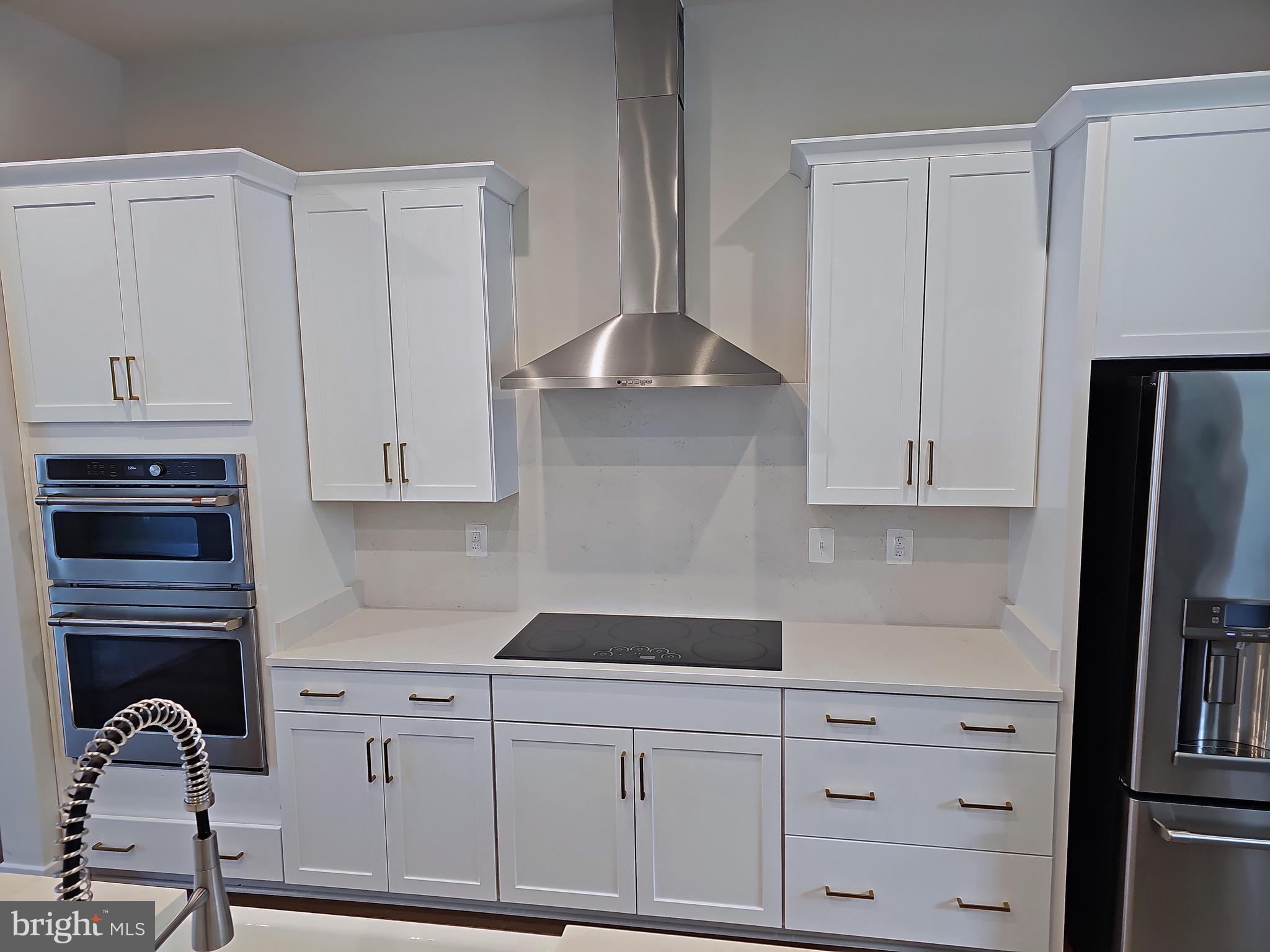 2333 Liberty Loop Herndon, VA 20171 - Photo 11 of 41 As Model Home, all appliances highest quality