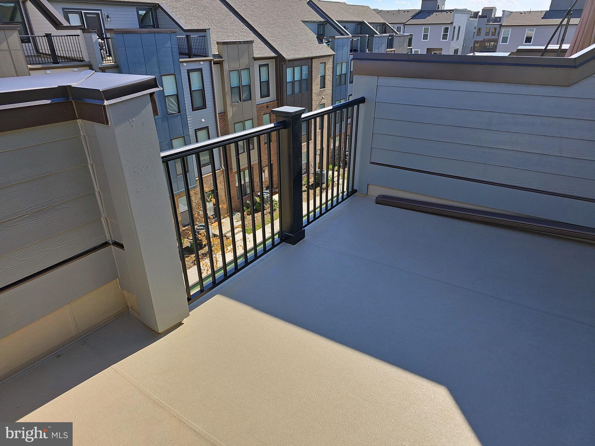 2333 Liberty Loop Herndon, VA 20171 - Photo 35 of 41 4th level, deck area. Great for entertaining.