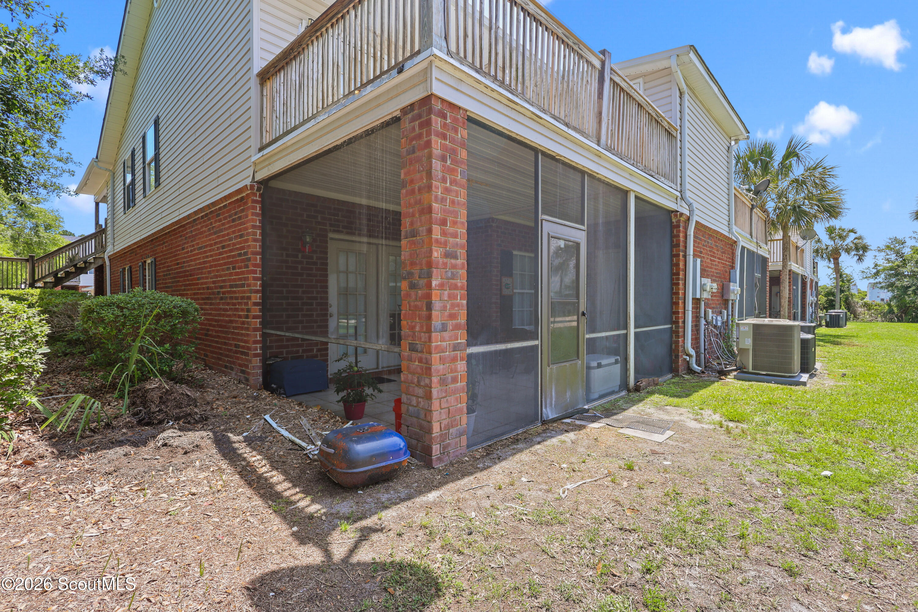 104 Red Bud Court Brunswick, GA 31520 - Photo 4 of 7 9W1A3930