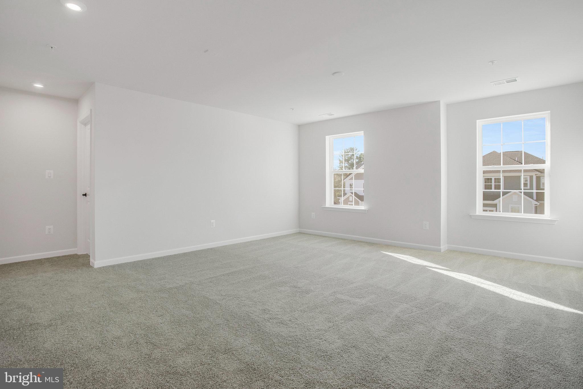 5 Brooks Nolen Way Owings Mills, MD 21117 - Photo 30 of 76 an empty room with windows