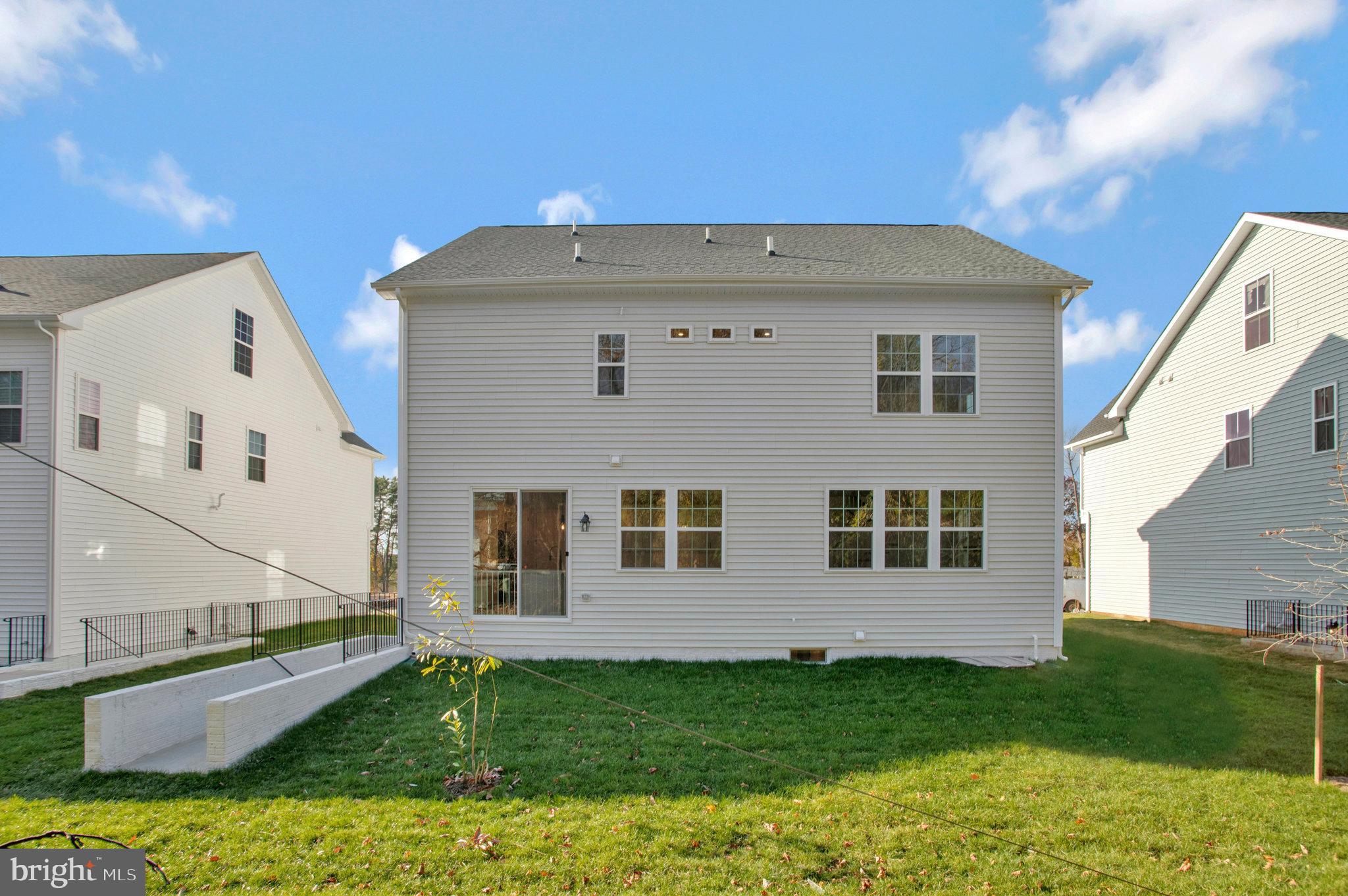 5 Brooks Nolen Way Owings Mills, MD 21117 - Photo 73 of 76 a view of a house with backyard