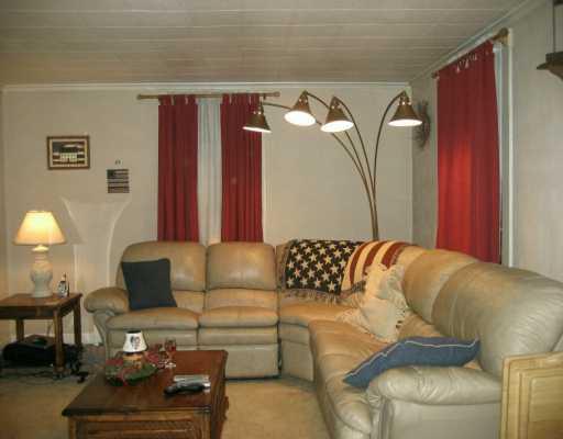 105 Reed Avenue Belle Vernon, PA 15012 - Photo 2 of 7 Living Room.