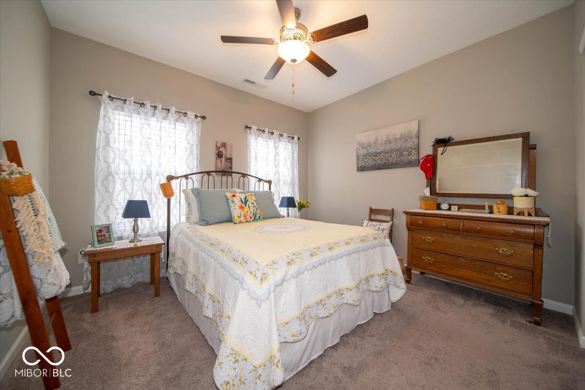 1020 Constellation Way Franklin, IN 46131 - Photo 6 of 27
