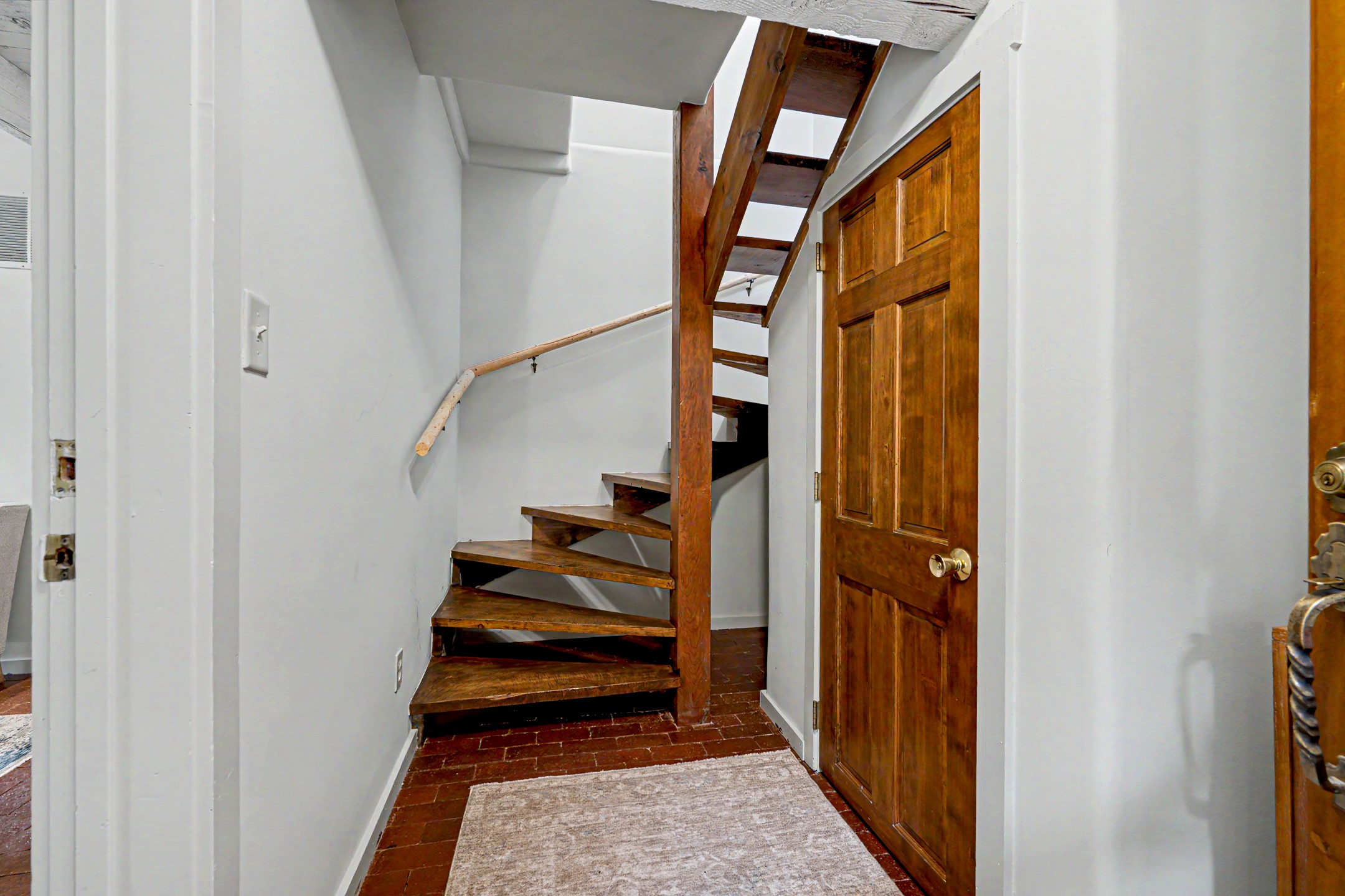 409 East Coronado Road, Unit 2 Santa Fe, NM 87505 - Photo 23 of 46