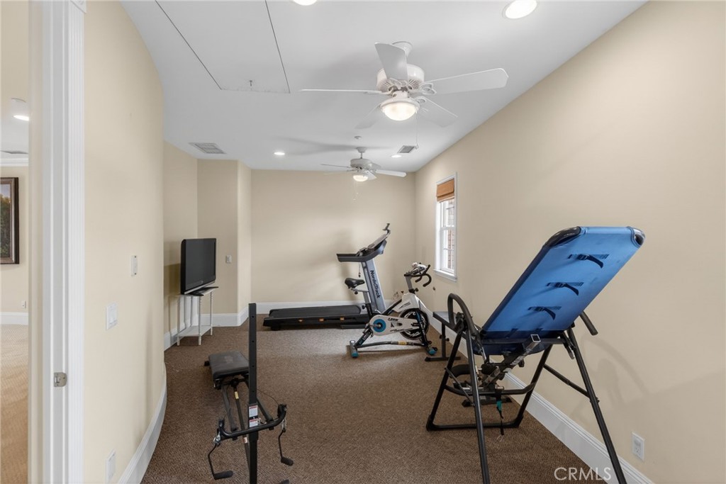 6952 Royal Hunt Ridge Drive Riverside, CA 92506 - Photo 41 of 75