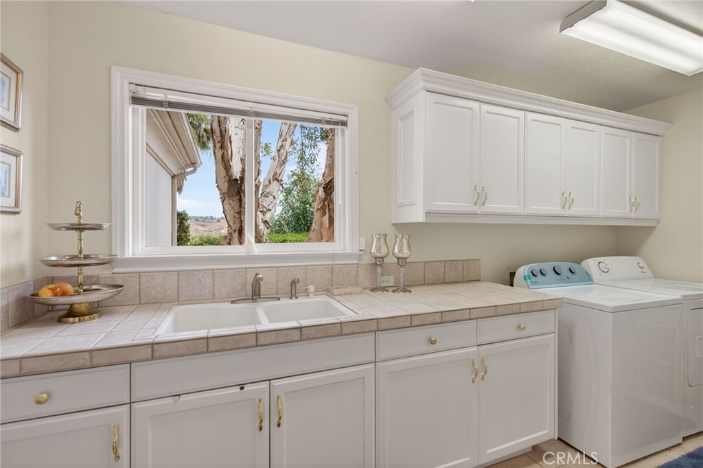 6952 Royal Hunt Ridge Drive Riverside, CA 92506 - Photo 73 of 75