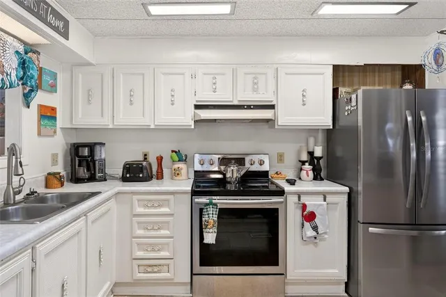 $299,900 | 1018 Southland Drive, Tavares, FL 32778