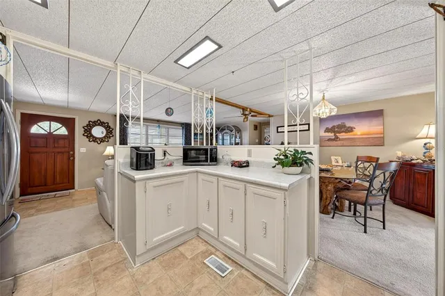 $299,900 | 1018 Southland Drive, Tavares, FL 32778