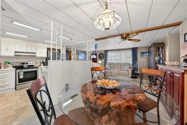 $299,900 | 1018 Southland Drive, Tavares, FL 32778