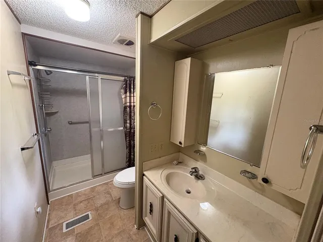 $299,900 | 1018 Southland Drive, Tavares, FL 32778