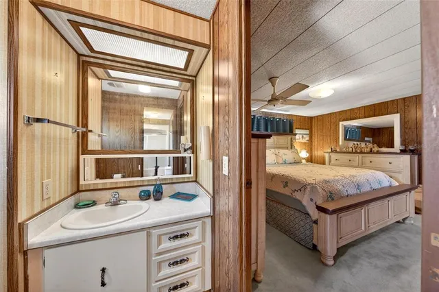 $299,900 | 1018 Southland Drive, Tavares, FL 32778