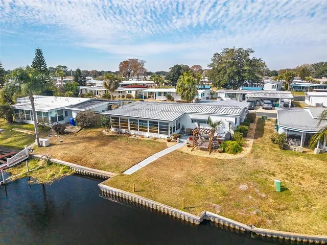 $299,900 | 1018 Southland Drive, Tavares, FL 32778