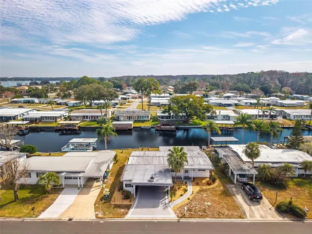 $299,900 | 1018 Southland Drive, Tavares, FL 32778