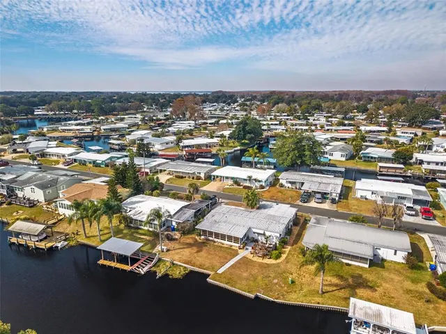 $299,900 | 1018 Southland Drive, Tavares, FL 32778