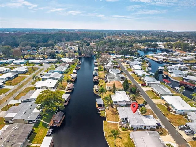 $299,900 | 1018 Southland Drive, Tavares, FL 32778