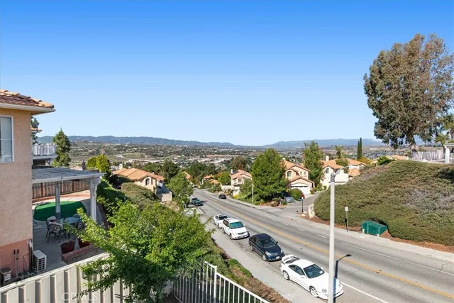 $910,000 | 18510 Himalayan Court, Canyon Country, CA 91351