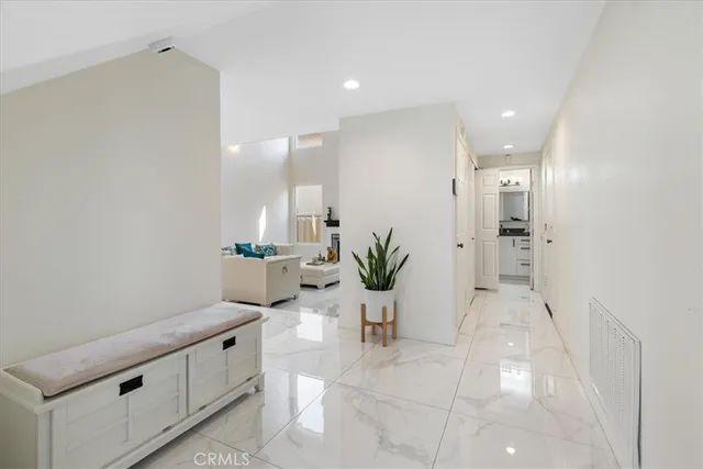 $910,000 | 18510 Himalayan Court, Canyon Country, CA 91351