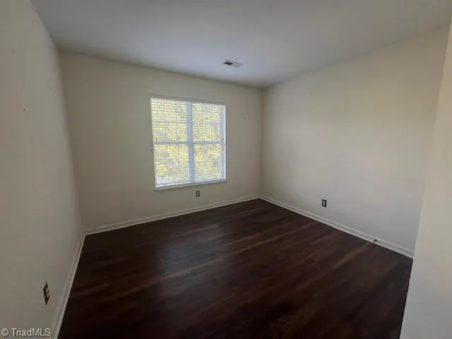 $2,200 | 2707 Blockhouse Court, Jamestown, NC 27282