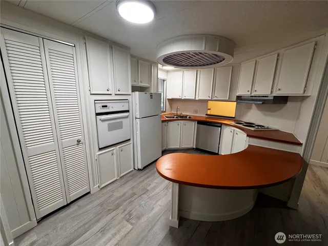 $150,000 | 815 124th Street Southwest, Unit 1, Everett, WA 98204