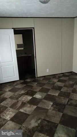 $54,900 | 14201 Winchester Road Southwest, Cumberland, MD 21502