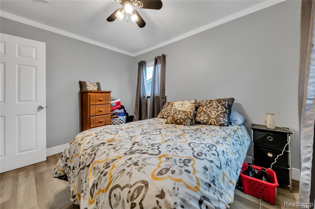22770 Rausch Avenue Eastpointe, MI 48021 - Photo 12 of 30