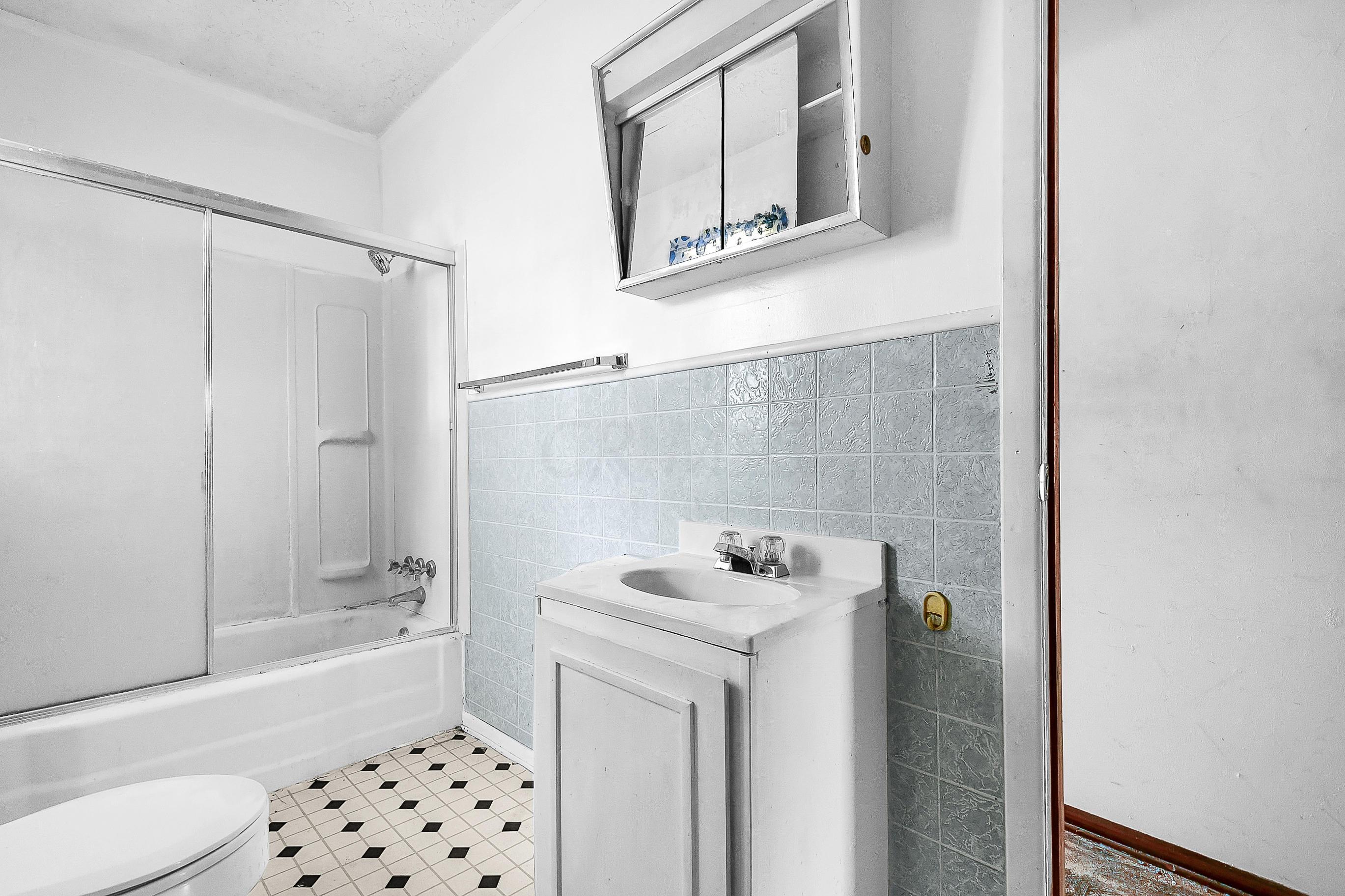 2655 Ashbury Road Columbus, OH 43231 - Photo 26 of 32 Gallery Image 26