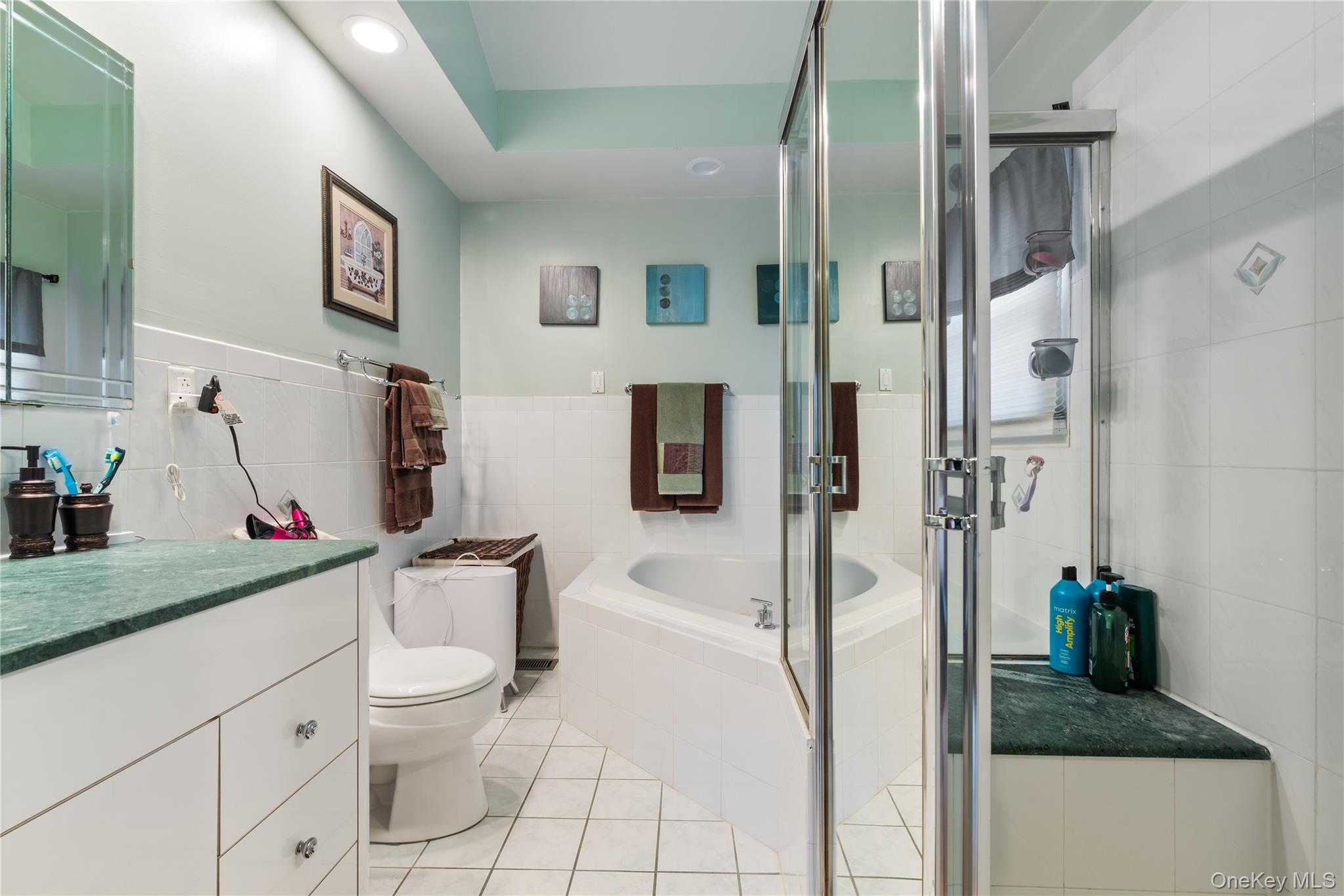 411 South Chelsea Road White Plains, NY 10603 - Photo 25 of 36