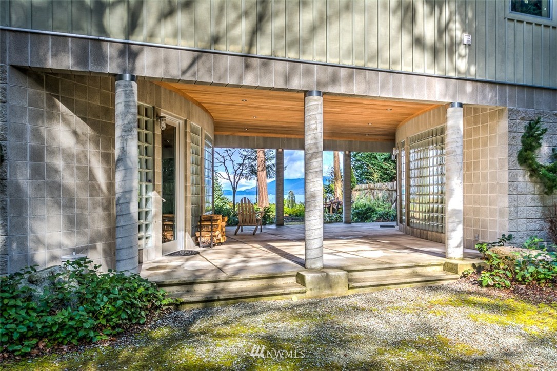 9187 Marshall Road Bow, WA 98232 - Photo 4 of 25 Gallery Image 4