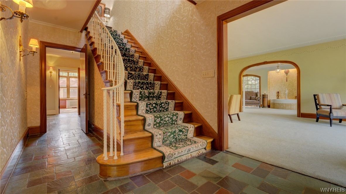 151 Lebrun Road Amherst, NY 14226 - Photo 4 of 44