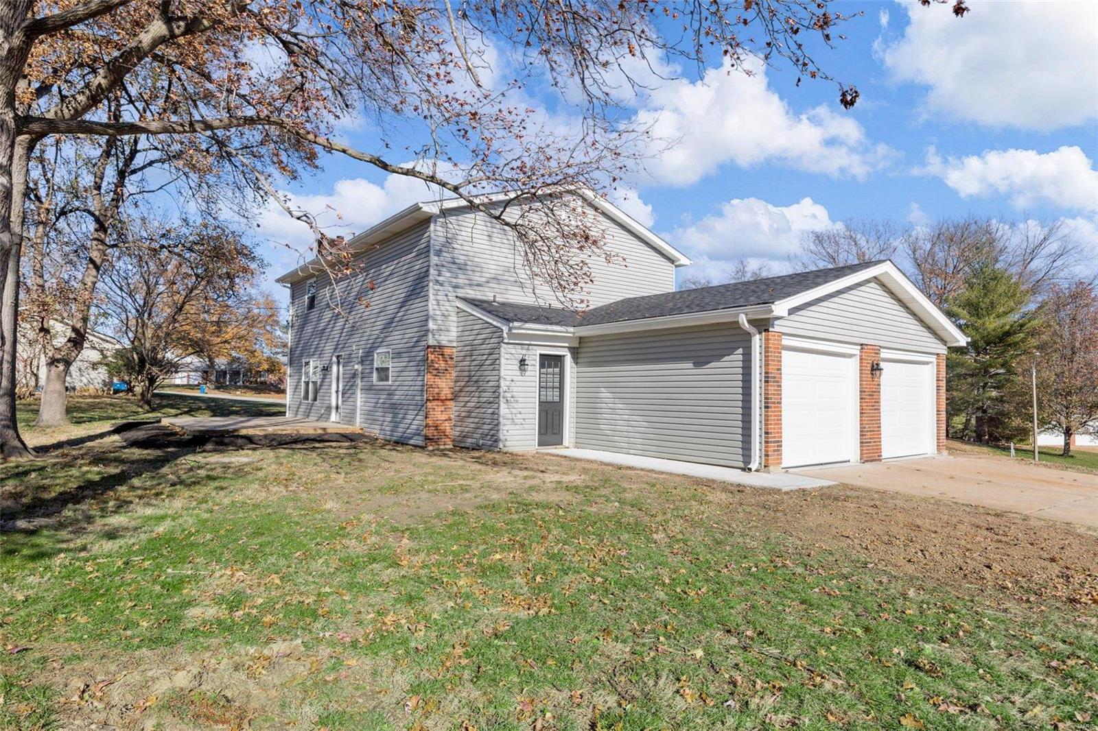 311 Breezeview Drive Ballwin, MO 63021 - Photo 45 of 48